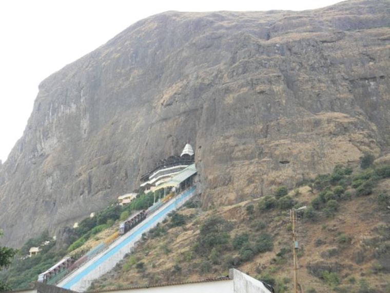 Saptashrungi Temple-2